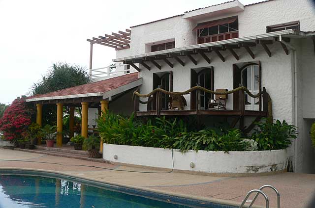 Big colonial style beach front house with swimming pool along the Pacific Ocean near Same in Ecuador