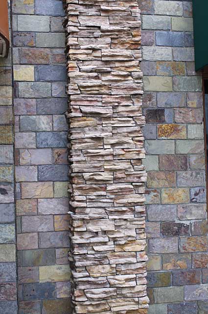 Also a great decor idea are natural stones in a variety of colors and shapes or textures as decorative element in any outdoor or indoor wall